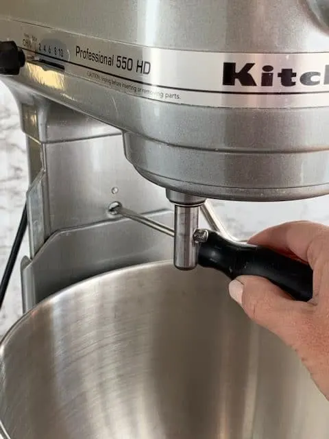 KitchenAid Stand Mixer: Dime Test 
